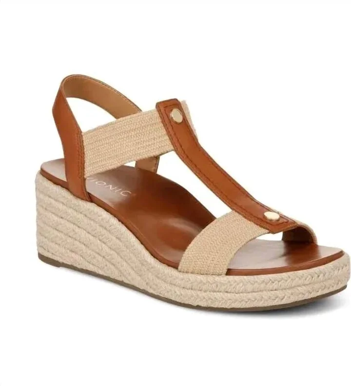 Women's Calera Wedge Sandal In Camel