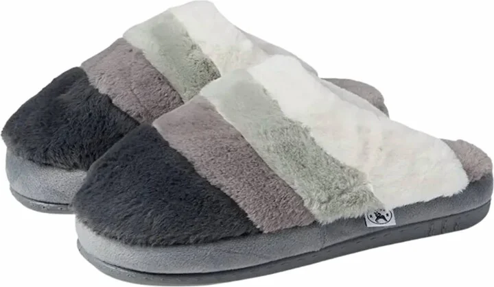 Women's Calm Slip On Shoes - Medium In Gray