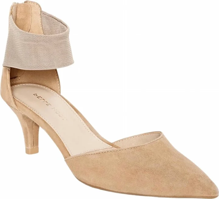Women's Cam Suede Low Heels In Latte