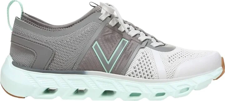 Women's Captivate Shoes In Charcoal