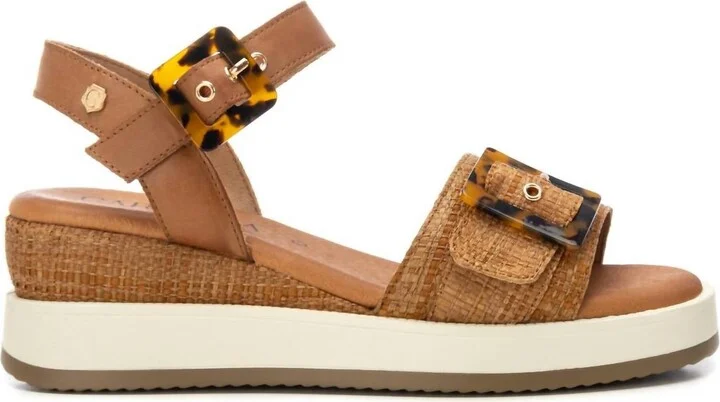 Women's Carmela Brenda Sandals In Camel