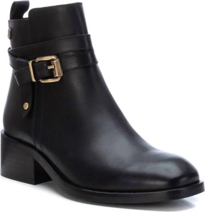 Women's Carmela Leather Booties In Black