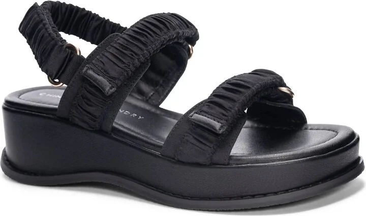 Women's Cashy Casual Sandal In Black Satin