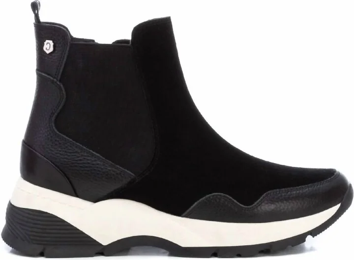 Women's Casual Booties In Black