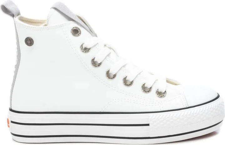 Women's Casual High Top Sneakers In White