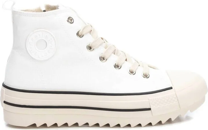 Women's Casual High Top Sneakers In White