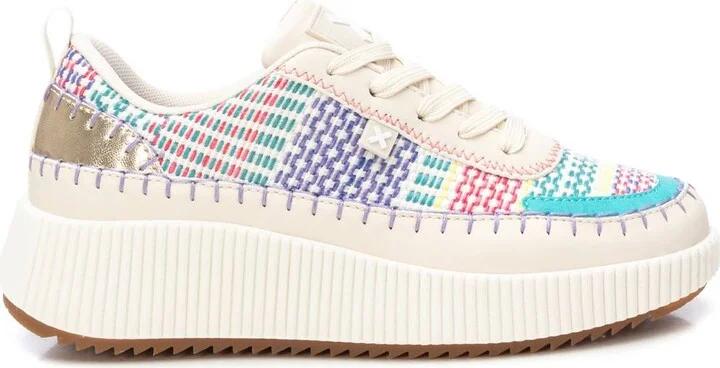 Women's Casual Platform Sneakers By XTI