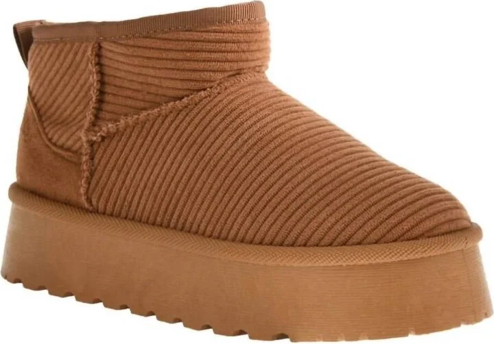 Women's Casual Pull On Mini Bootie In Tan