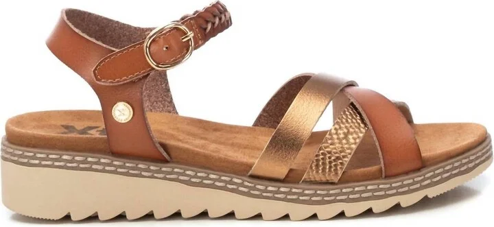 Women's Casual Sandals In Camel