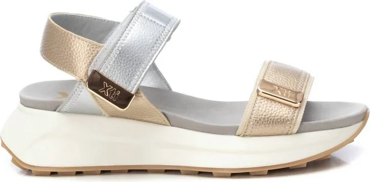 Women's Casual Sandals In Gold