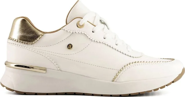 Women's Casual Sneakers 65221 In White