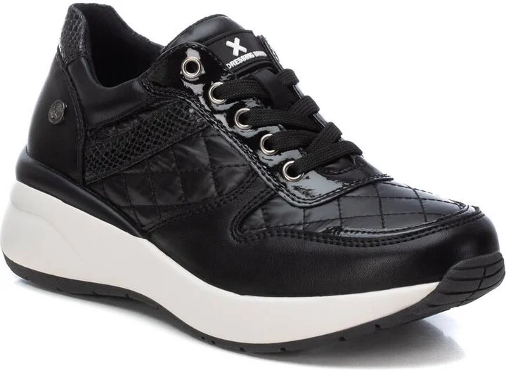 Women's Casual Sneakers By XTI