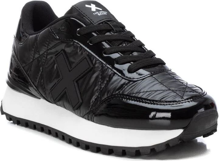 Women's Casual Sneakers By XTI