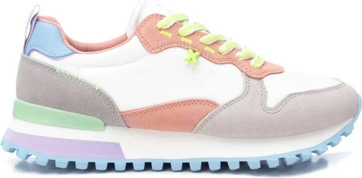 Women's Casual Sneakers