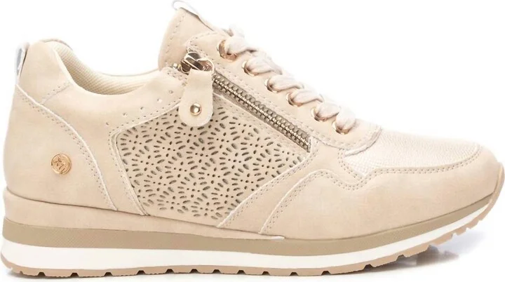 Women's Casual Sneakers In Beige