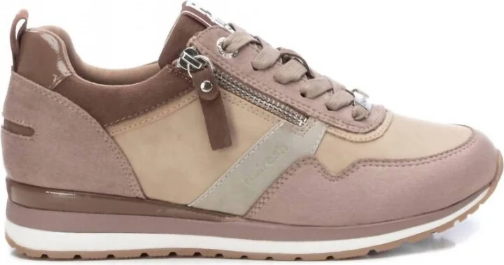 Women's Casual Sneakers In Beige