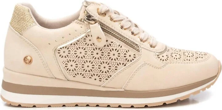 Women's Casual Sneakers In Beige