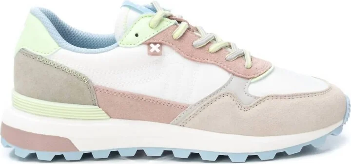 Women's Casual Sneakers In Beige