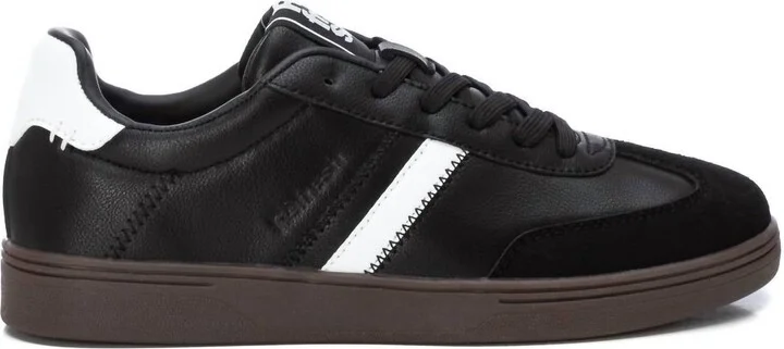 Women's Casual Sneakers In Black