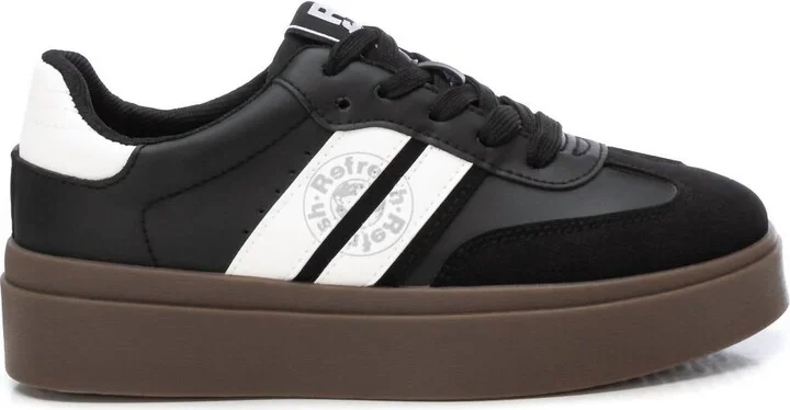 Women's Casual Sneakers In Black