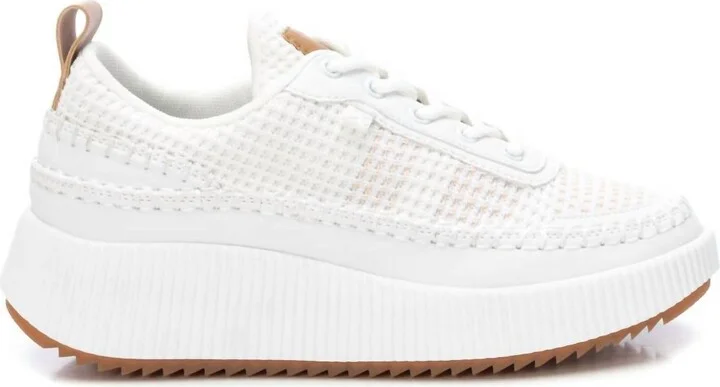 Women's Casual Sneakers In Ice