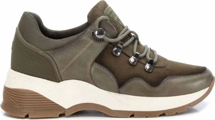 Women's Casual Sneakers In Khaki