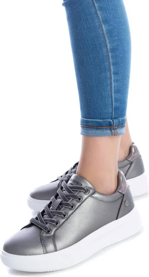Women's Casual Sneakers In Silver