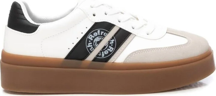 Women's Casual Sneakers In White