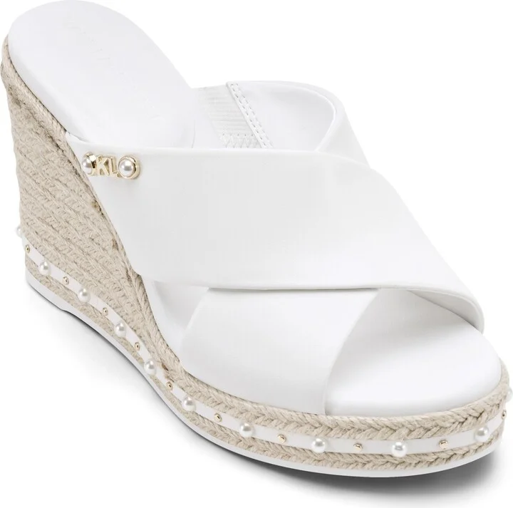 Women's Cellyn Ankle Strap Wedge