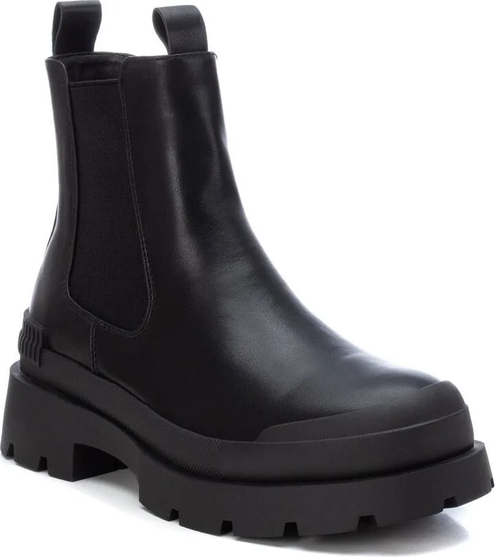 Women's Chelsea Booties By XTI