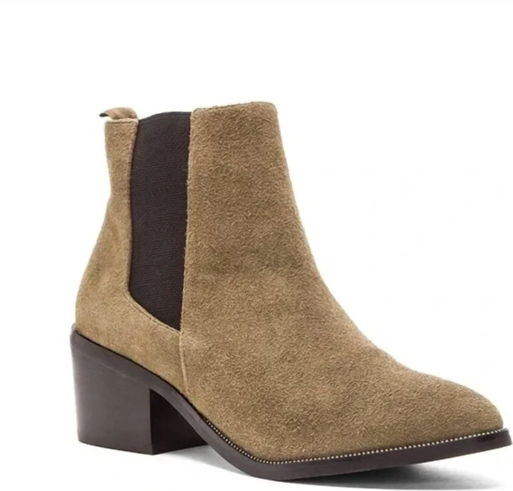 Women's Chelsea Booties In Moss Green