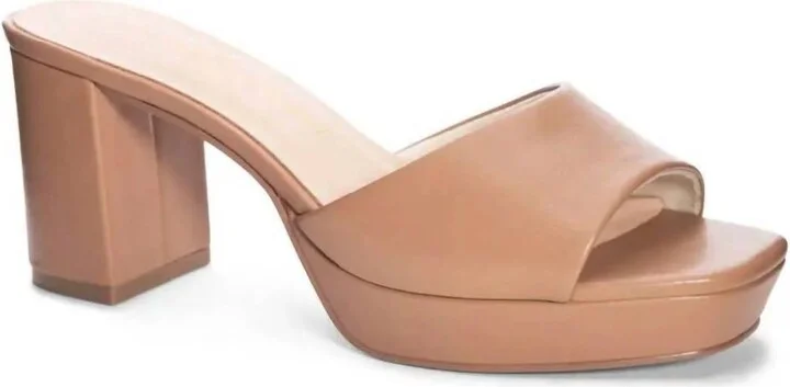 Women's Chunky Platform Heel In Tan