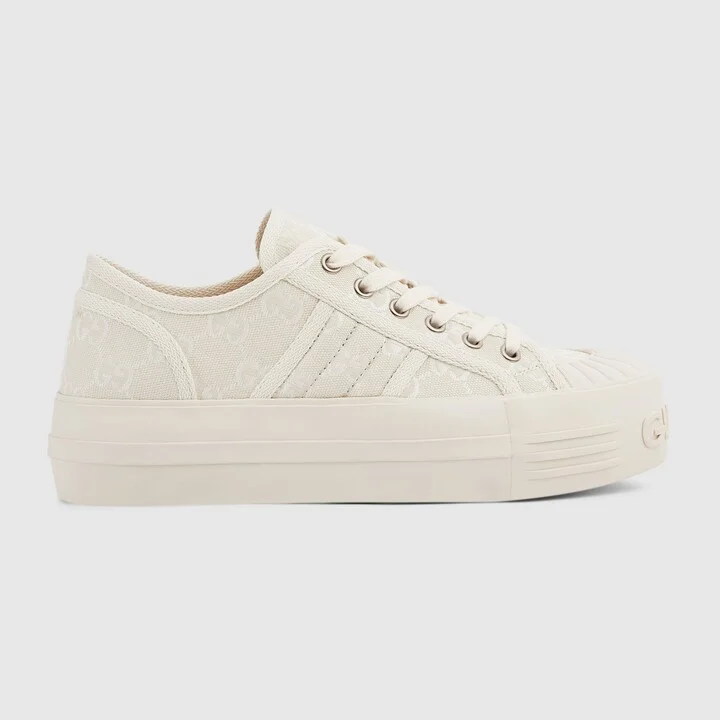 Women's chunky sneaker