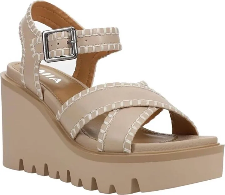 Women's Cienna Wedge Sandal In Nude
