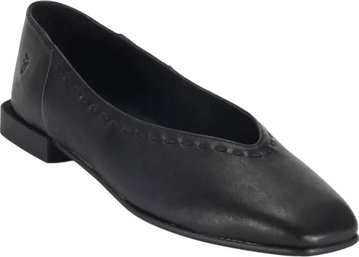 Women's Claire Flat Shoes - Medium In Black