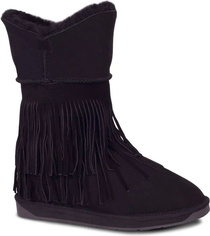 Women's Classic Fringed Sheepskin Boot In Black