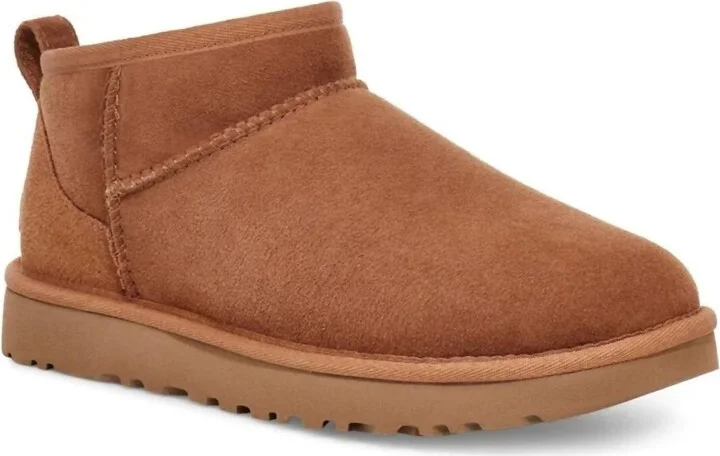 Women's Classic Ultra Mini Boot In Chestnut