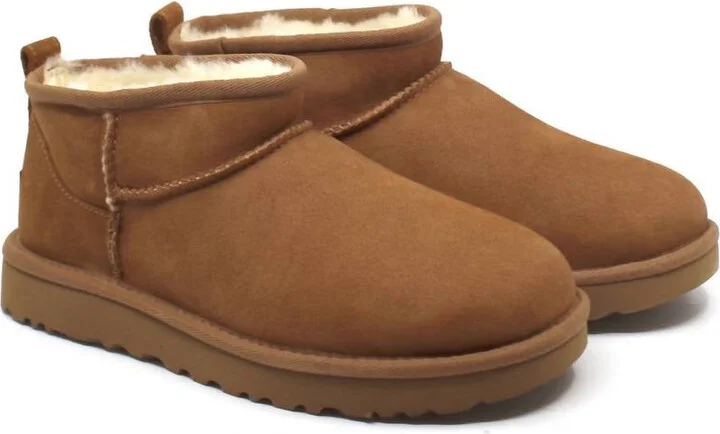 Women's Classic Ultra Mini Boots In Chestnut