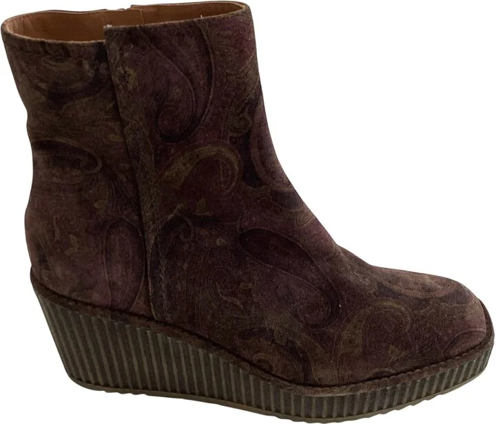 Women's Claudia Boots In Olivia Cashmere