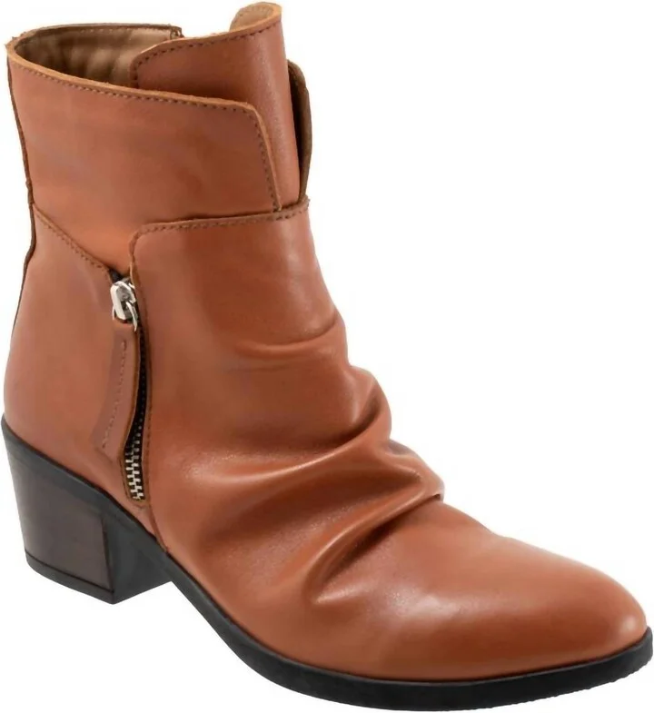 Women's Colbie Leather Boot