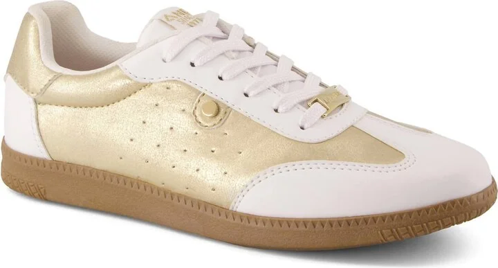 Women's Comfort Casual Sneakers In Gold