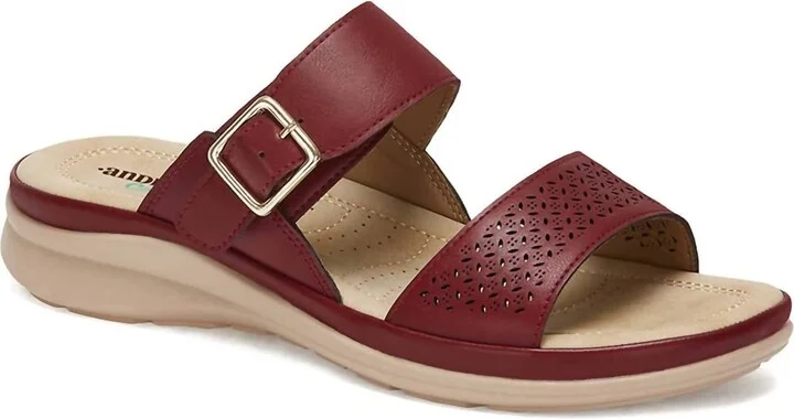 Women's Comfort Padded Footbed Sandals In Burgundy