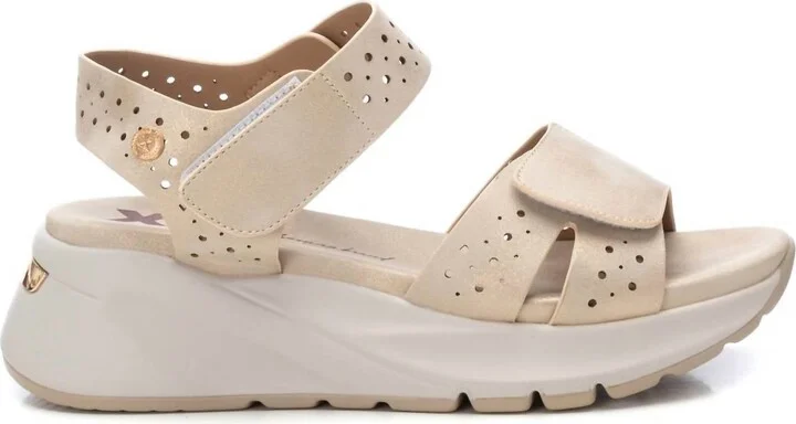 Women's Comfort Sandals In Gold