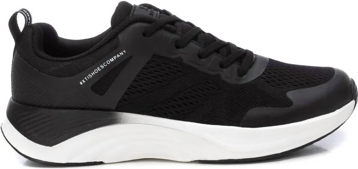 Women's Comfort Walking Sneakers In Black
