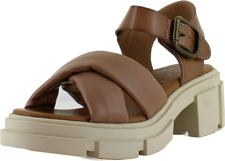 Women's Comilla Sandal In Oak Mandala/dyecut