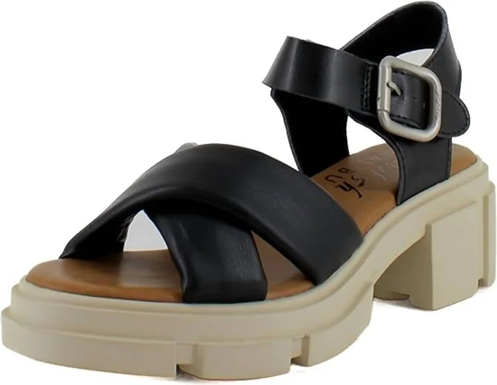 Women's Comilla Sandals In Black Far Out/dyecut