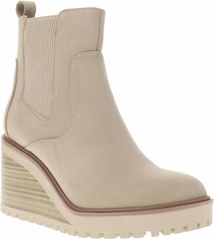 Women's Corin Wedge Bootie In Sand