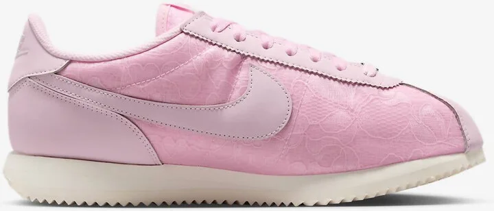 Women's Cortez Lace Shoes In Pink