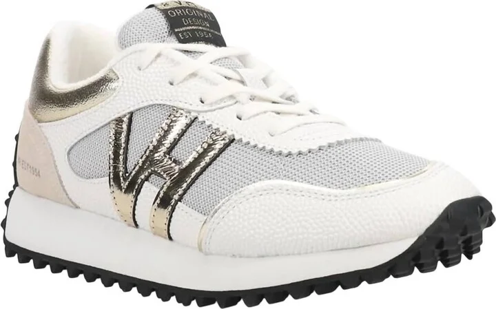 Women's Cosmic Sneakers In White Pebbled