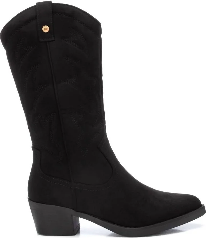 Women's Cowboy Boots In Black